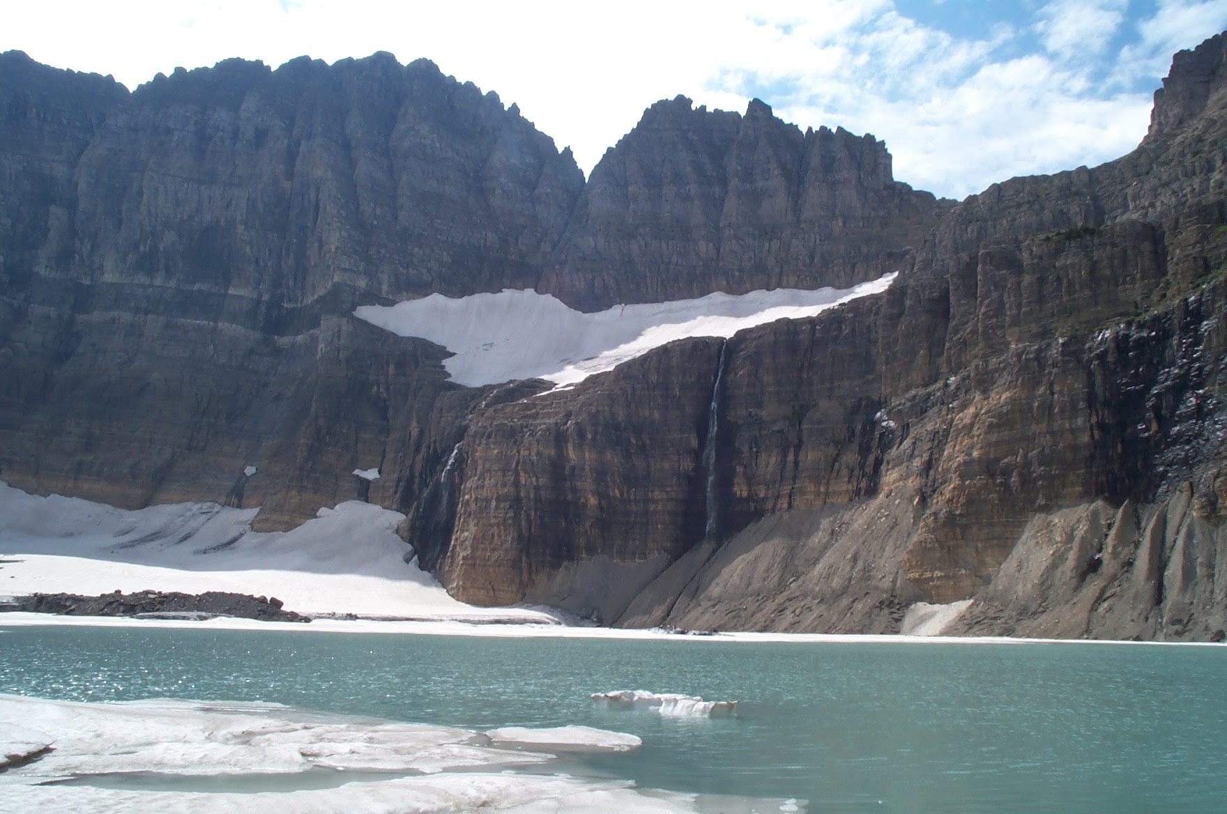 mountains and lake15