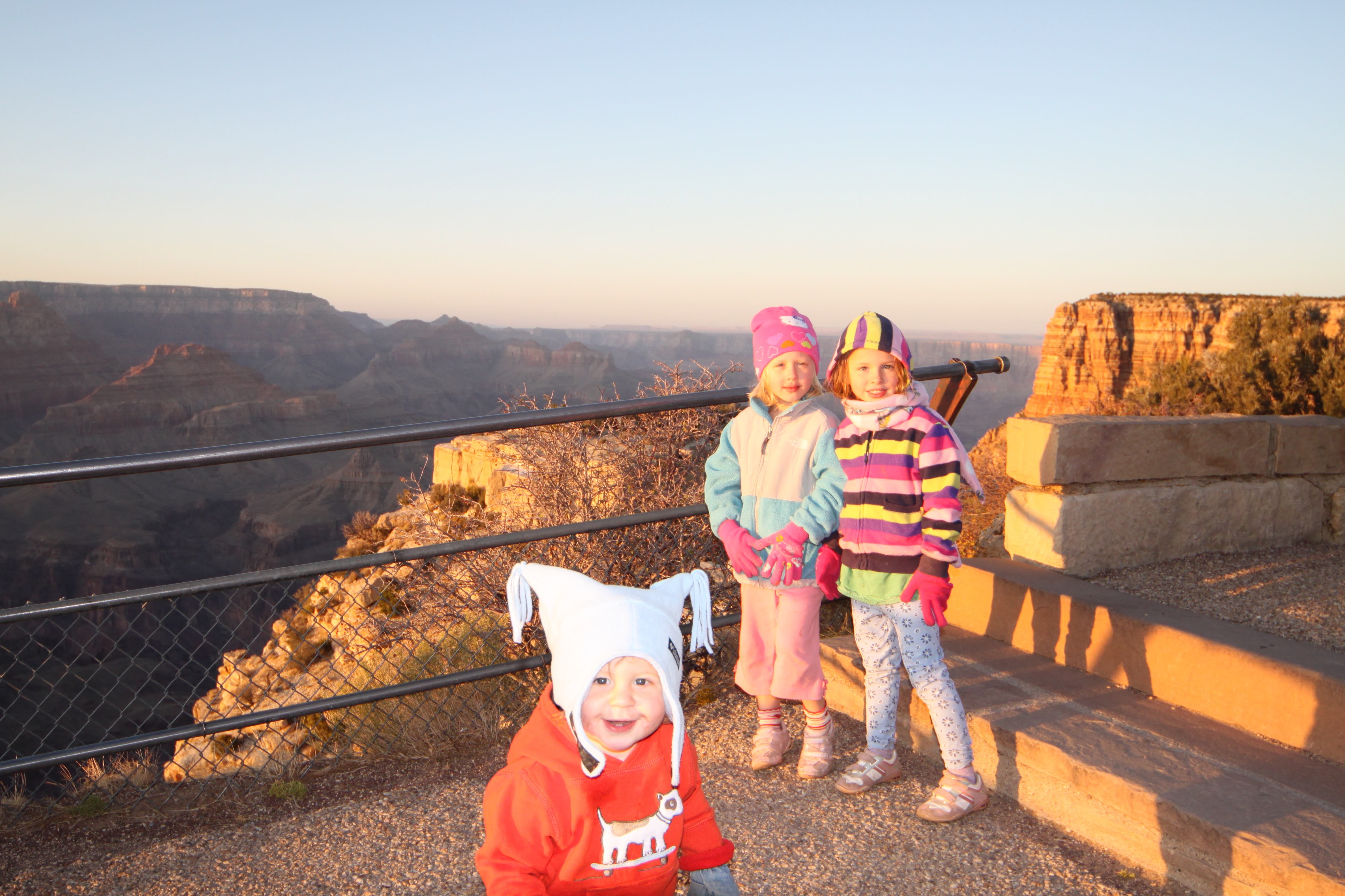 people in front of red rock canyon18